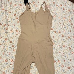 NWT Maidenform Open Bust Body Shaper Shapewear WYOB